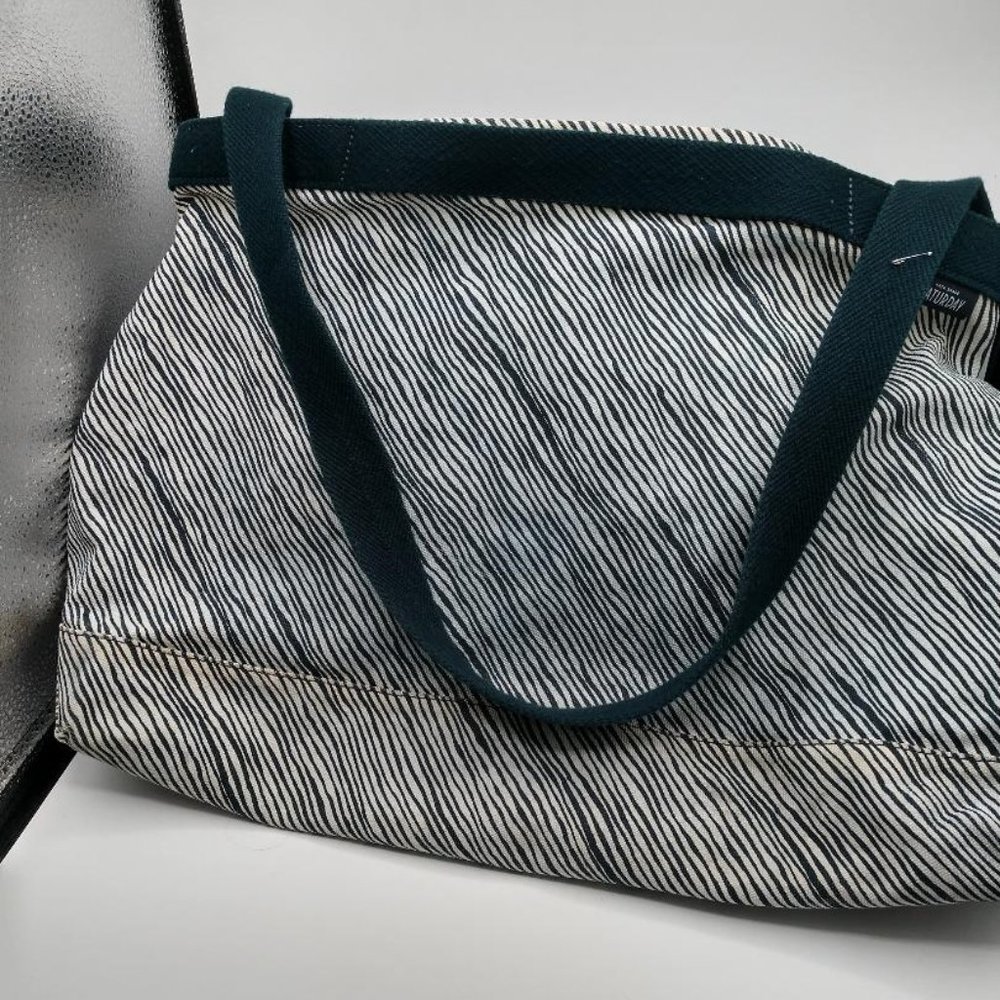 Kate Spade Saturday Canvas Tote Black White